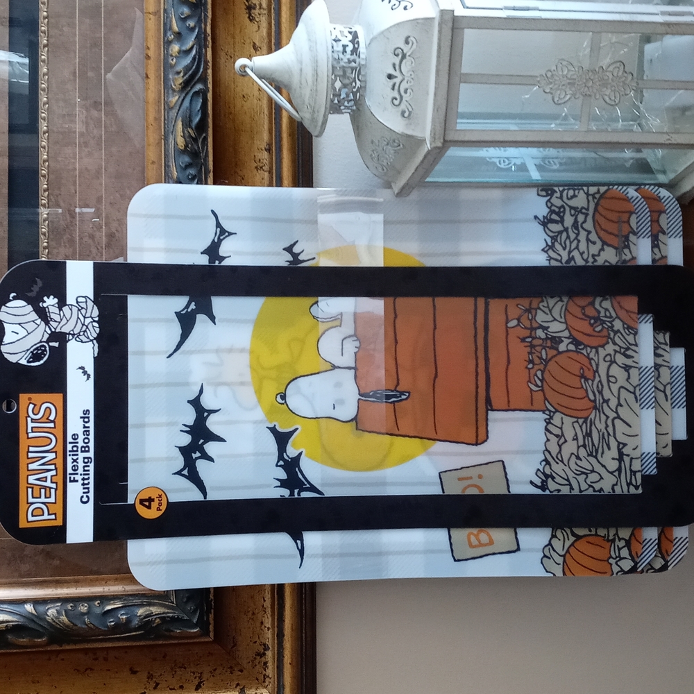 Snoopy Halloween cutting boards